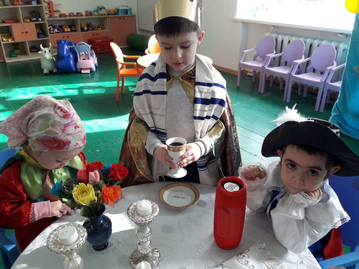 Для воспитанников группы “Почемучки” февраль стал познавательным и веселым