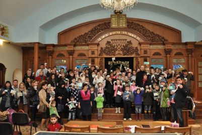 Протянутая другом рука не оставляет в беде