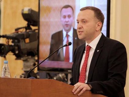 Осторожно: ксенофобия на марше!