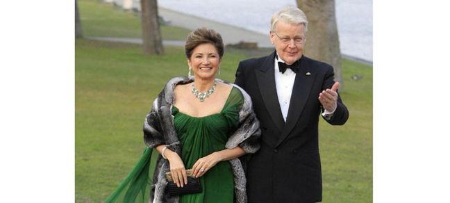 Бухарка на троне