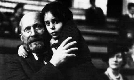 Тот, кто любил детей больше себя