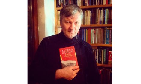 Интервью: «Вселенную надо создавать заново»