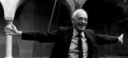 Беллоу на чёрном