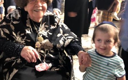 Более 400 потомков Шошаны Обиц, пережившей Освенцим