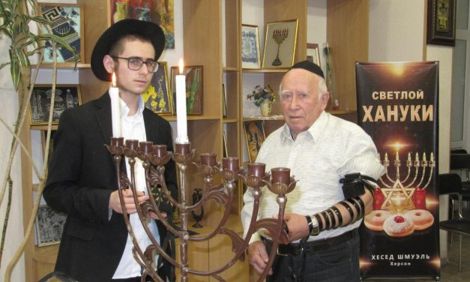 Ханукальный мивцойм в “Хесед Шмуэль”