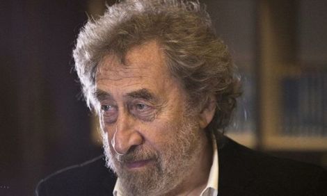 Интервью. Память, Джейкобсон, «J»