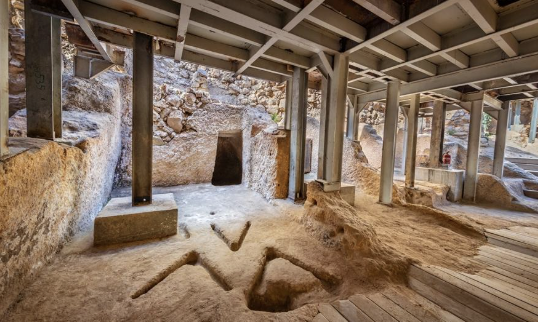 Здесь молились до того, как Храм стал единственным местом молитвы