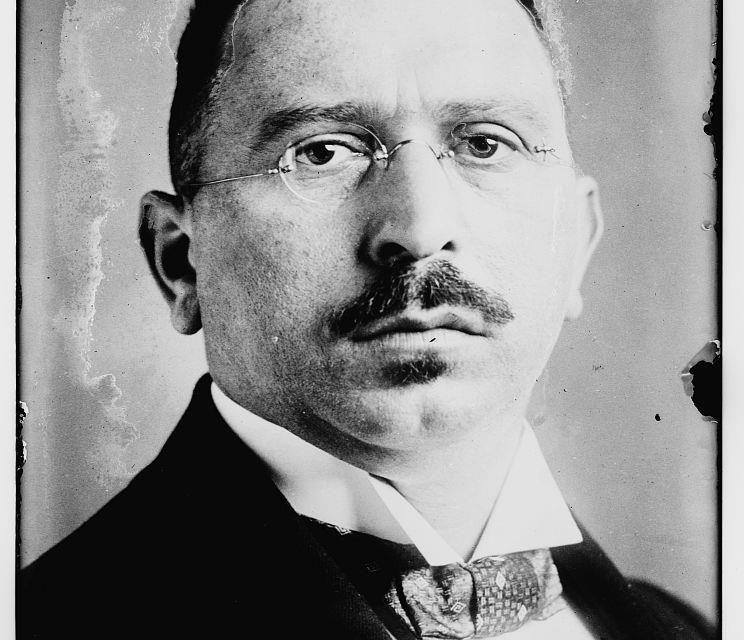 Требич-Линкольн: еврей-нацист, британский депутат и «далай-лама» в одном лице