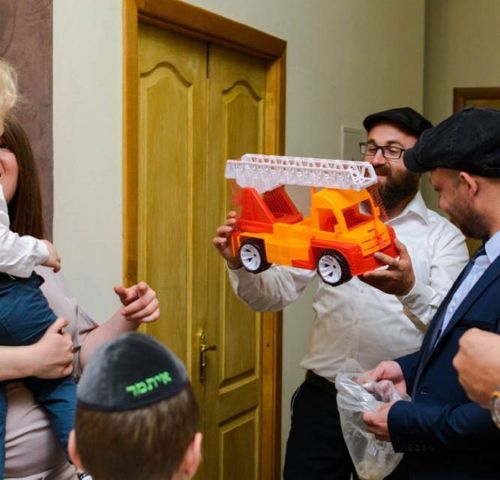 Мазаль тов! Опшерниш Биньямина Якоби